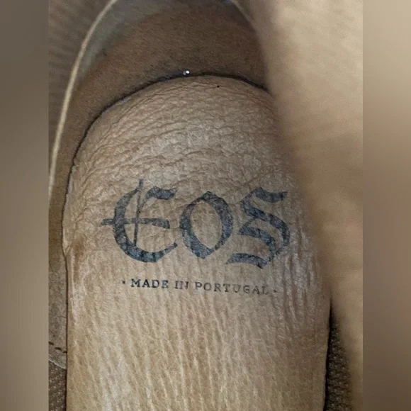 As new, EOS navy blue all leather upper lace up boots - Picture 6 of 6